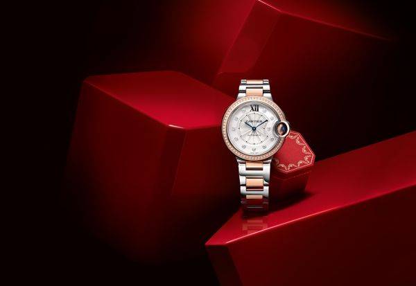 Часы одной из последних коллекций Cartier